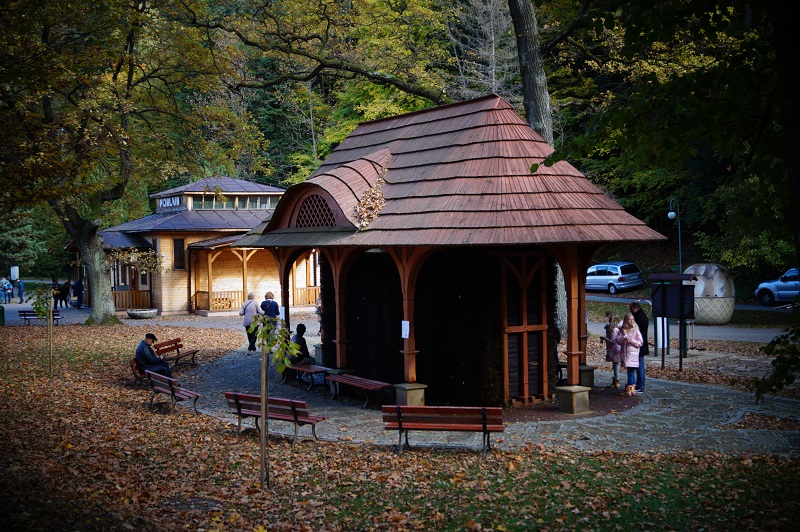  1 20220203 1578351195